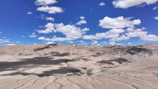 西藏阿里风景