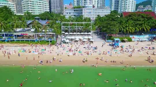 三亚市大东海旅游区冬季沙滩海岸线