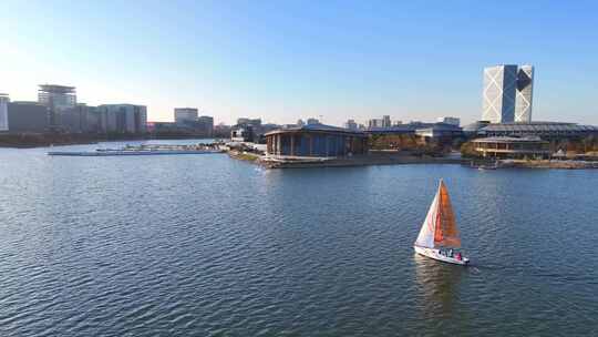 上海临港新片区 滴水湖帆船