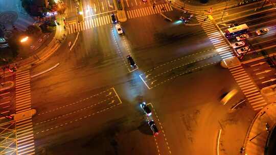 杭州钱塘新区十字路口夜景车流延时摄影