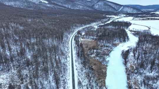 航拍大兴安岭林区冬季风景