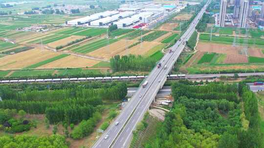 交通运输 铁路 火车 公路 汽车航拍道路