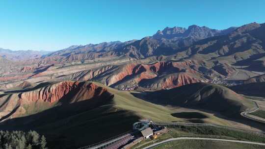 青海海北祁连县卓尔山风景区丹霞地貌