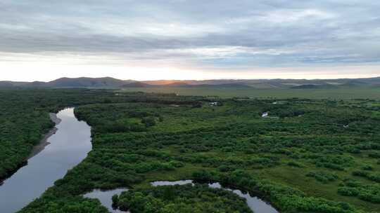 亚洲第一湿地：内蒙古根河湿地暮色