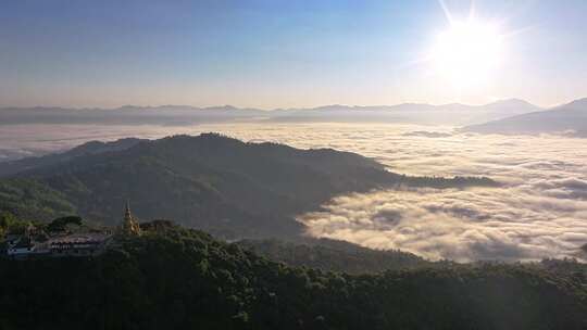 景迈山茶山云海日出