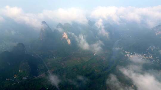 桂林 云海 山水