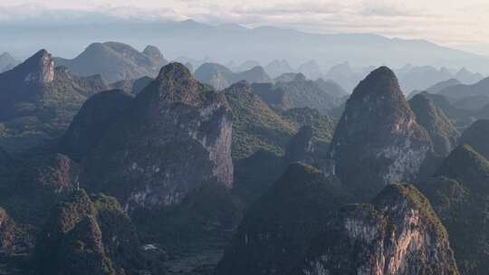 广西桂林阳朔山水桂林喀斯特地貌航拍