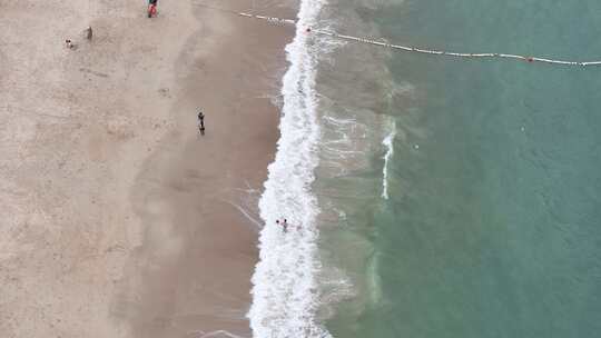 深圳小梅沙沙滩浪花