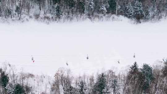 航拍黑龙江伊春梅花山滑雪场雪景