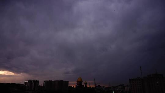 闪电 雷电 雷暴雨 雷阵雨 打闪