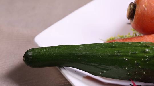 家常蔬菜胡萝卜黄瓜西红柿 (3)