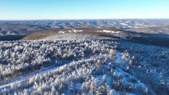 航拍大兴安岭林海雪原风光