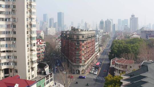 上海武康路武康大楼街景航拍
