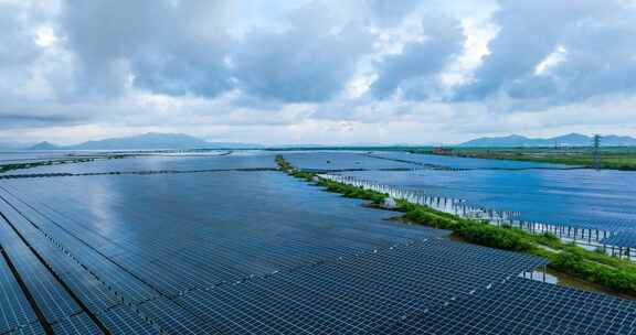 4k广东太阳能鱼塘光伏发电清洁能源航拍延时