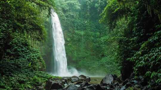 Nungnung，瀑布，巴厘岛，绿色