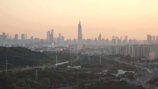 从南京城北远眺南京主城区黄昏美景