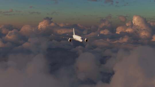 飞机在云层上的夕阳下