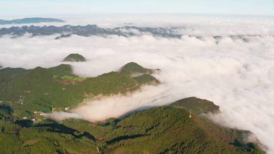 4k航拍高山峡谷云海