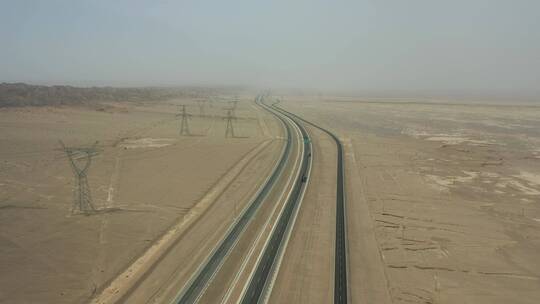 一望无际甘肃柳格高速公路沙漠戈壁自然景观视频素材模板下载