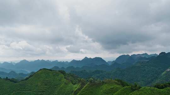 云层群山光影延时