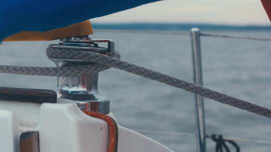 游艇之旅游艇之旅帆船扬帆起航视频素材模板下载