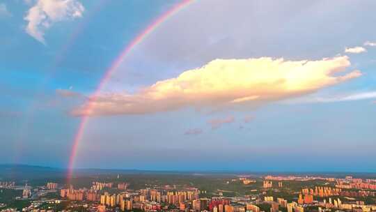 航拍城市雨后彩虹