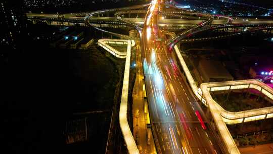 杭州钱塘新区东湖高架路立交桥高架桥夜景车