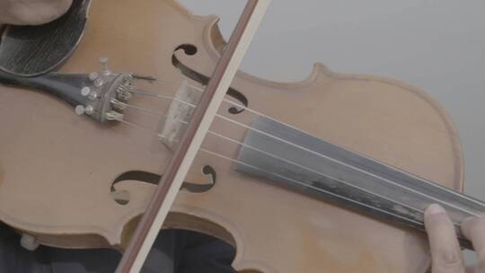 民间艺人小提琴演奏特写LOG视频素材模板下载