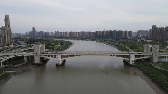 航拍福建泉州晋江田安大桥视频素材模板下载