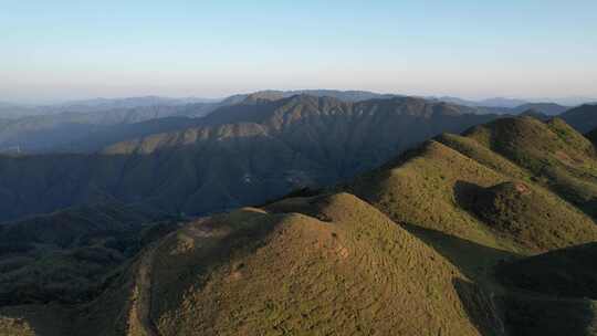 信宜平塘马安山草原，高山草甸