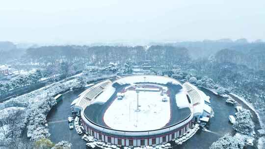 南京体育学院雪景
