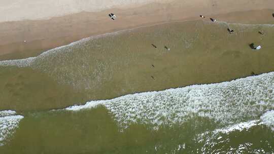 大海沙滩浪花升格海浪慢动作航拍