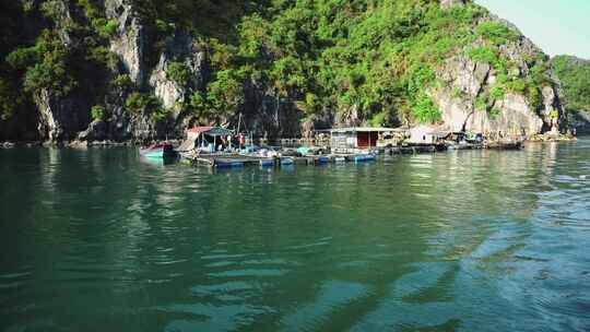 浮屋，码头，岩石，石灰石悬崖