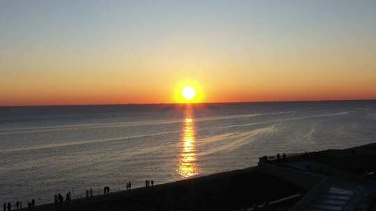 航拍 海边 倒影 地平线 水波 海面 日出