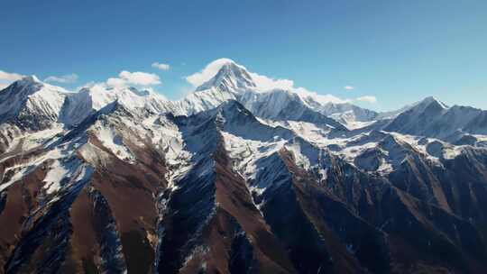 四川甘孜州高原冷嘎措贡嘎雪山高空航拍