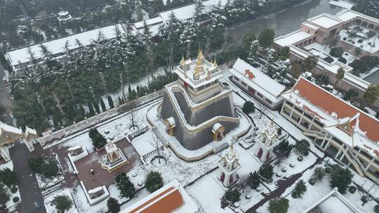 洛阳白马寺齐云塔寺院航拍雪景冬季