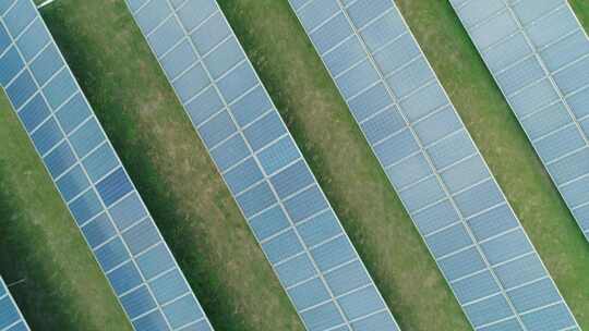 太阳能电池板的空中俯视图农场太阳能电池可视频素材模板下载
