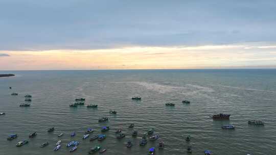 4k航拍湛江遂溪海边小渔村海岸线日落视频素材模板下载