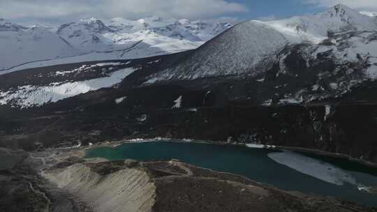 西藏山南洛扎秘境库拉岗日边境徒步航拍