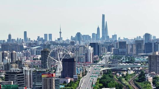 上海陆家嘴建筑群与锦江乐园商圈航拍