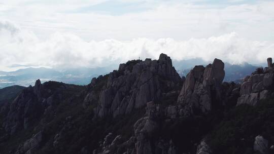 航拍青岛崂山巨峰海上名山