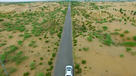 内蒙古沙漠公路视频素材模板下载