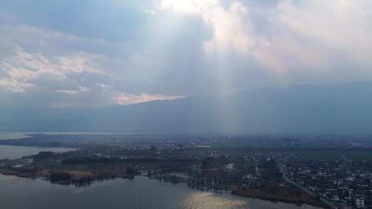 湖光山色城镇航拍全景