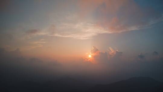 杭州天目山脉群山夕阳落日晚霞航拍延时