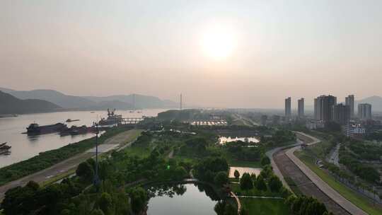 长江风光航拍武穴市滨江公园风景夕阳日落