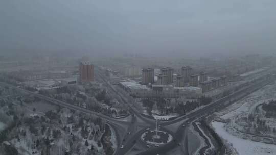 雪后城市道路航拍全景