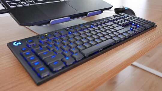 电竞机械键盘 罗技G913无线RGB机械游戏键盘