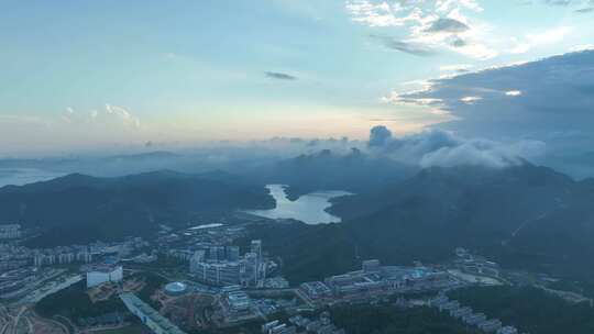 珠海唐家湾镇水库航拍蜈蚣山水库山峰风景