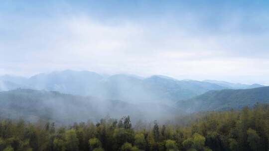 雨后山间山雾风景