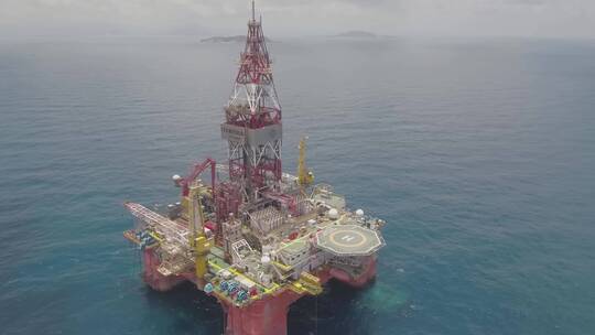 钻井海上油田平台海底石油勘探视频素材模板下载